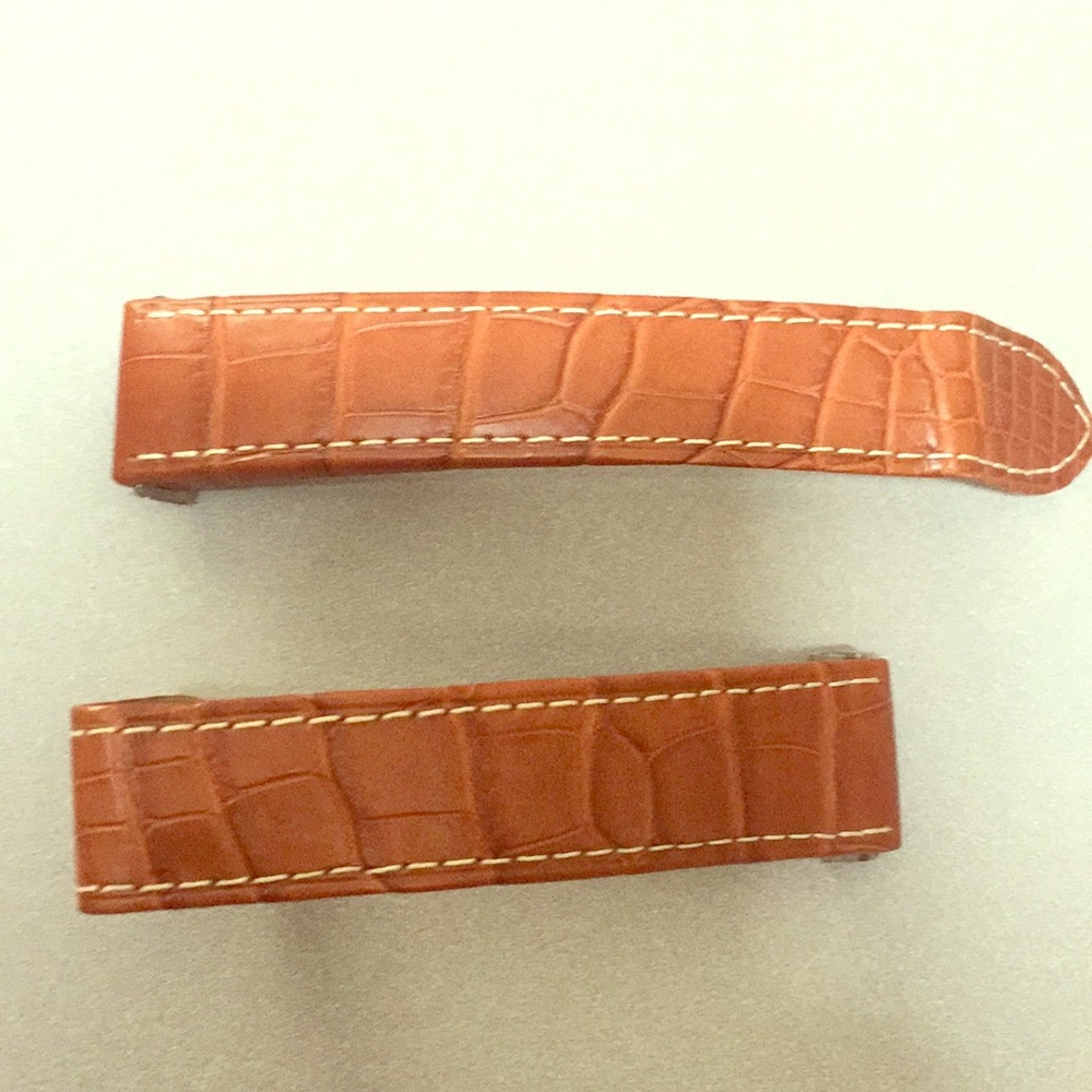 Cartier Roadster XL Matte cognac Croc Band